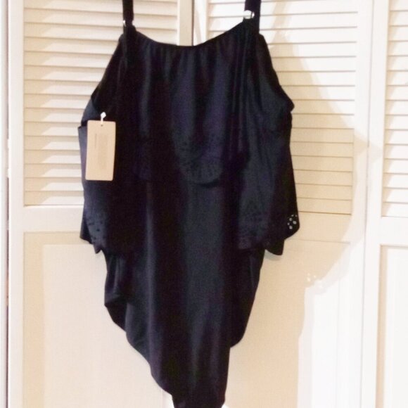NWT Plus Size 30 Black One Piece Swim Dress - Picture 3 of 4